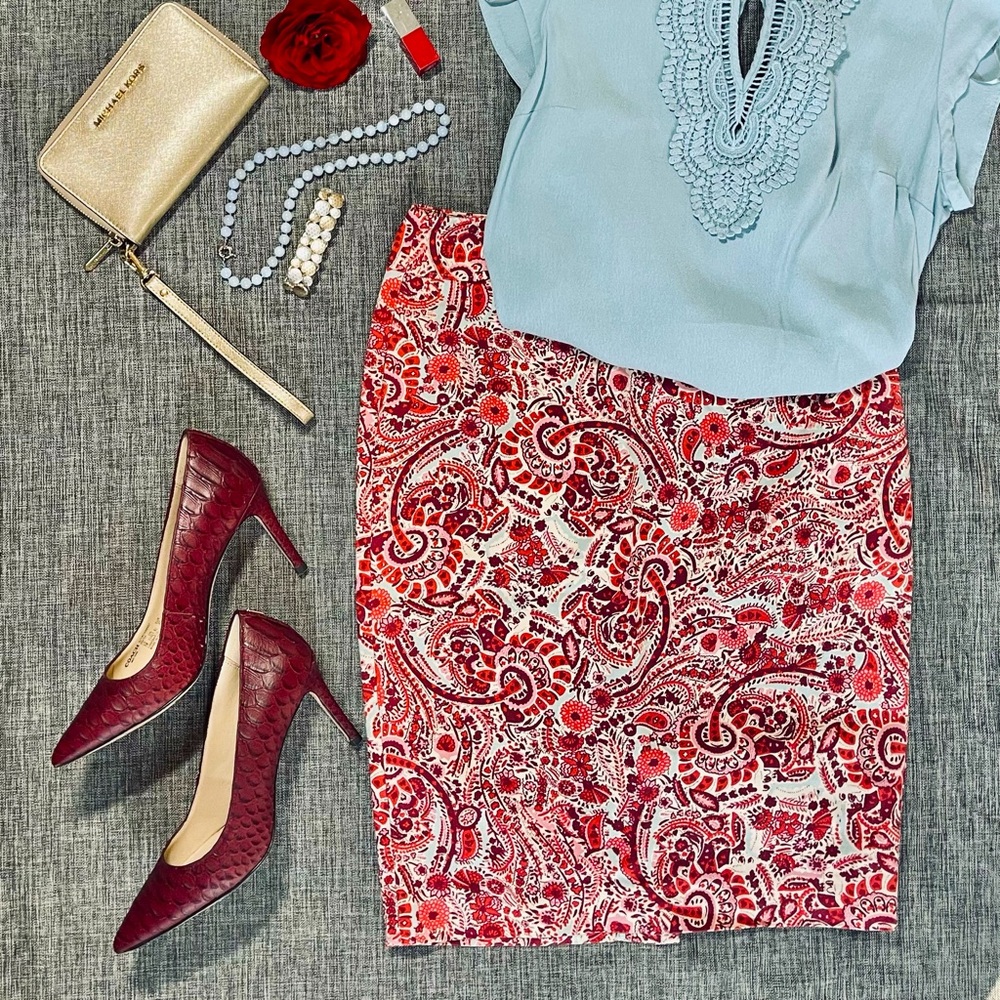 Floral pencil skirt